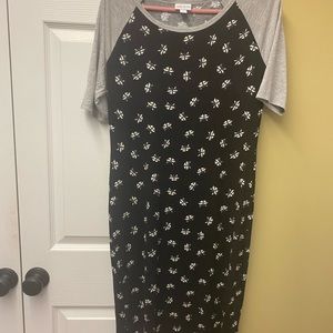 Lularoe Raccoon Julia M